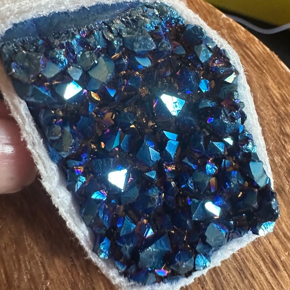 Aura Amethyst Geode Crystal - Picture 7 of 10